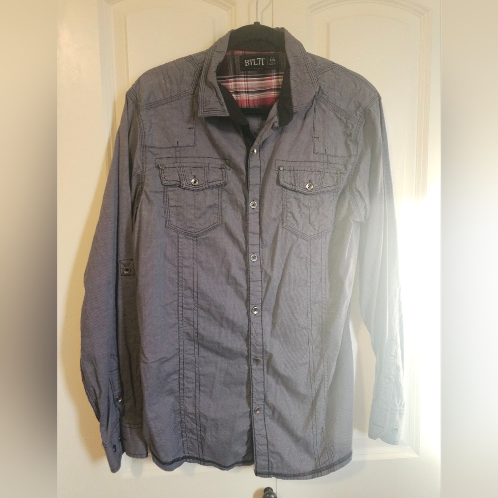 Bootlegger- BTL-71 Grey button up shirt Long Sleeve Sz L